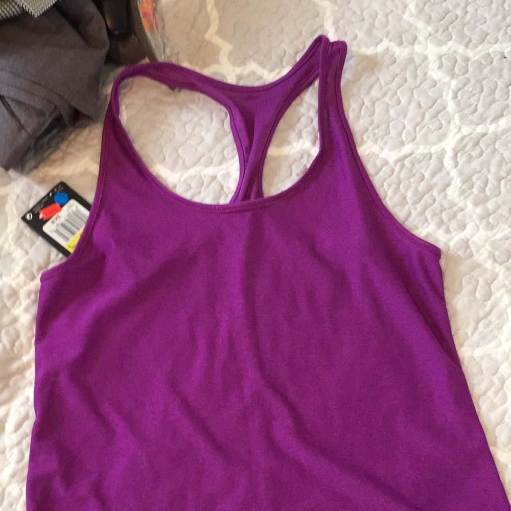 COPY - NWT Nike tank top
